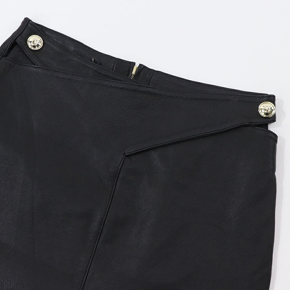 PINKO ブラック ミニスカート ブラック レザー 100196-Y6WL