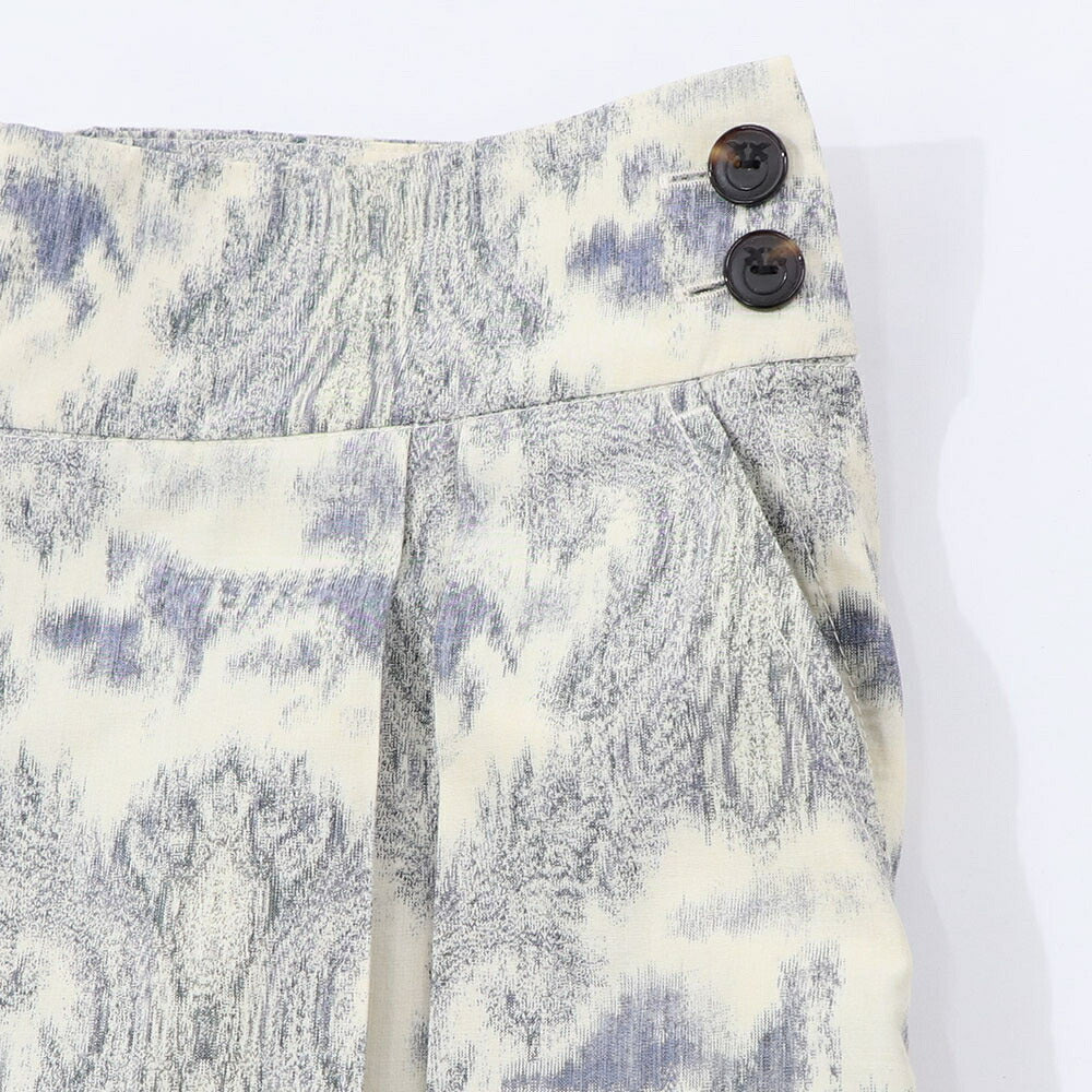 PINKO  ショートパンツ   ベージュ 柄 ショート丈 プリーツ 1G170E-Y7SL