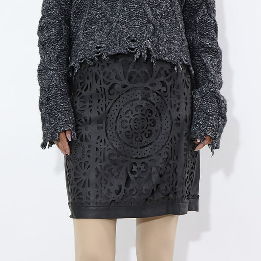 PINKO スカート ブラック 本革 カットワーク 1G175J-Y837