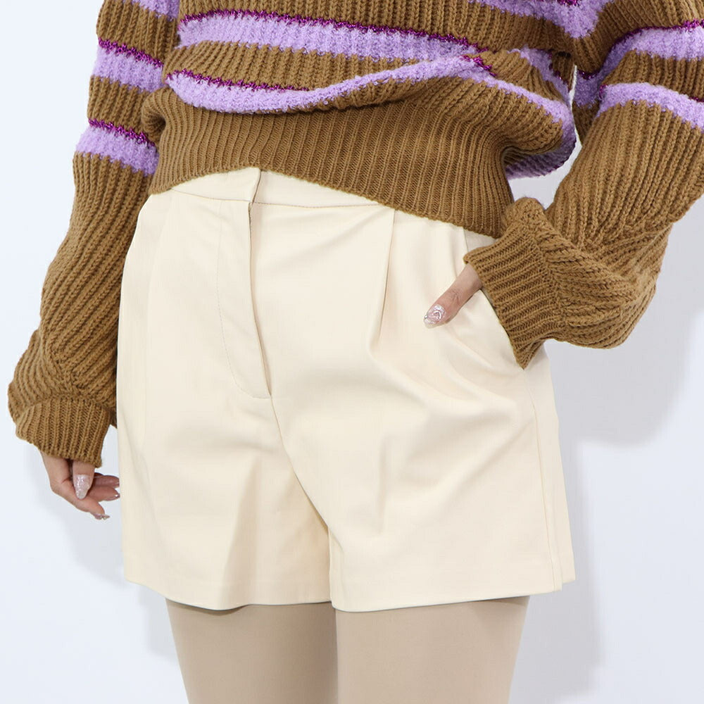PINKO ショートパンツ ベージュ レザー風 合皮 1G17HS-7105
