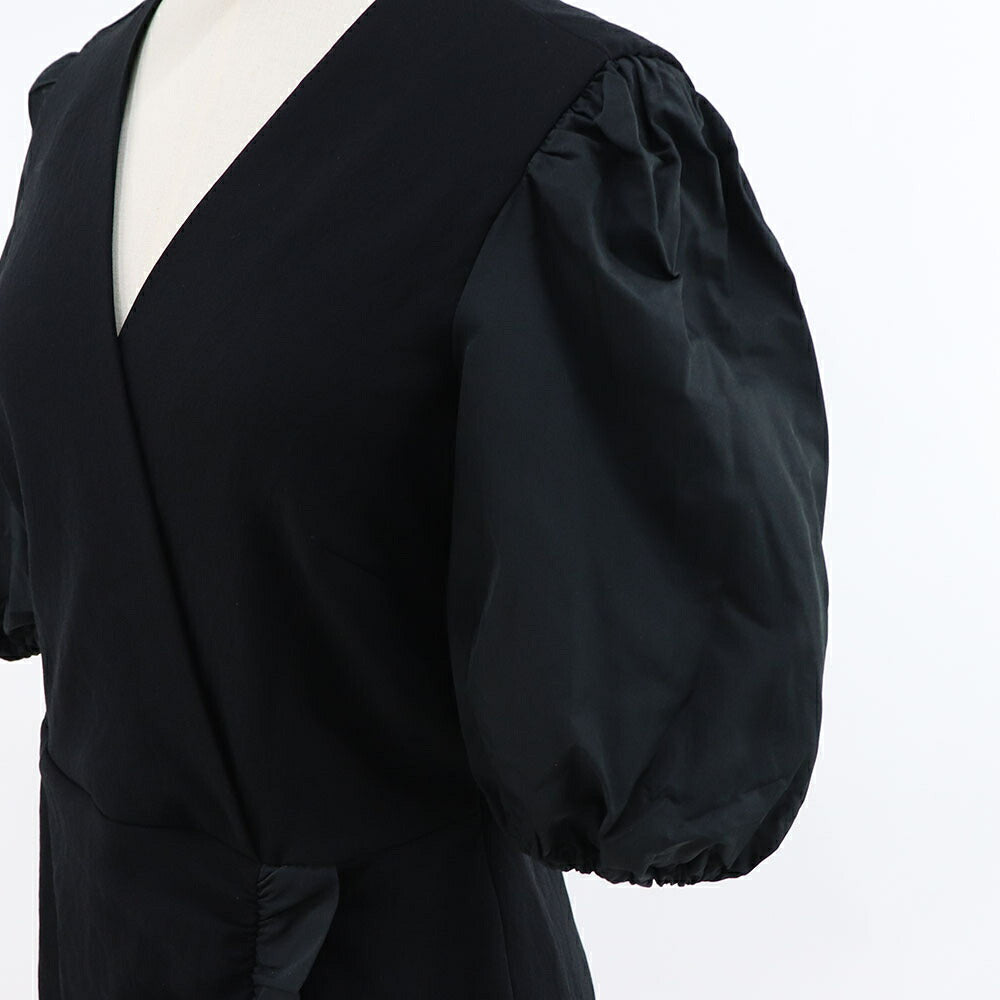 ピンコ PINKO ワンピース ブラック ミニワンピース シンプル フリル 1B14J1-8070