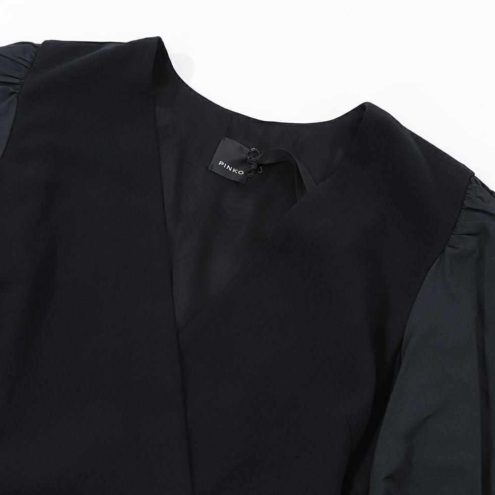 ピンコ PINKO ワンピース ブラック ミニワンピース シンプル フリル 1B14J1-8070
