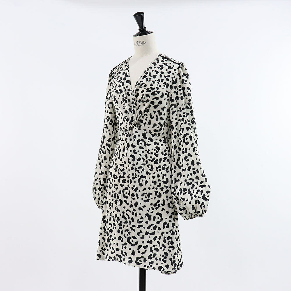 ピンコ PINKO ワンピース ホワイト レオパード柄 ヒョウ柄 ミニワンピース 1G14R1-7949