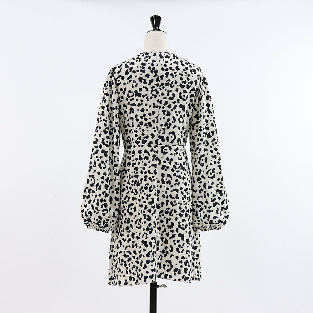 ピンコ PINKO ワンピース ホワイト レオパード柄 ヒョウ柄 ミニワンピース 1G14R1-7949