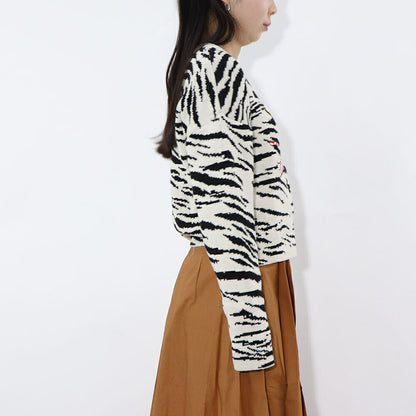 PINKO ニット  ホワイト ゼブラ ロゴ 1G17N2-Y81Z