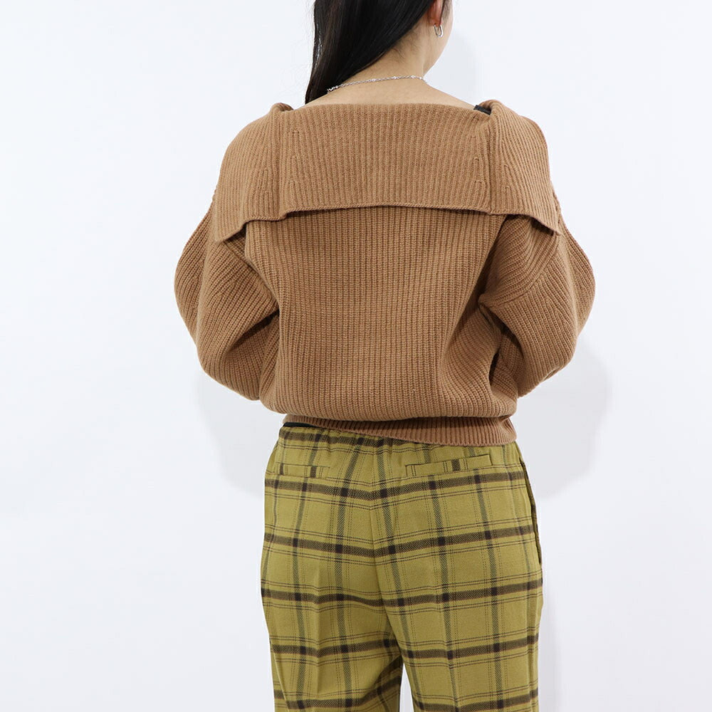 PINKO ニット  ブラウン ブラック 襟 ショート丈 1G18JW-A0CS