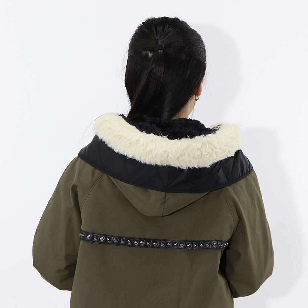 PINKO カーキ ミリタリースタッズ フード付き 1G16K6-Y7BA