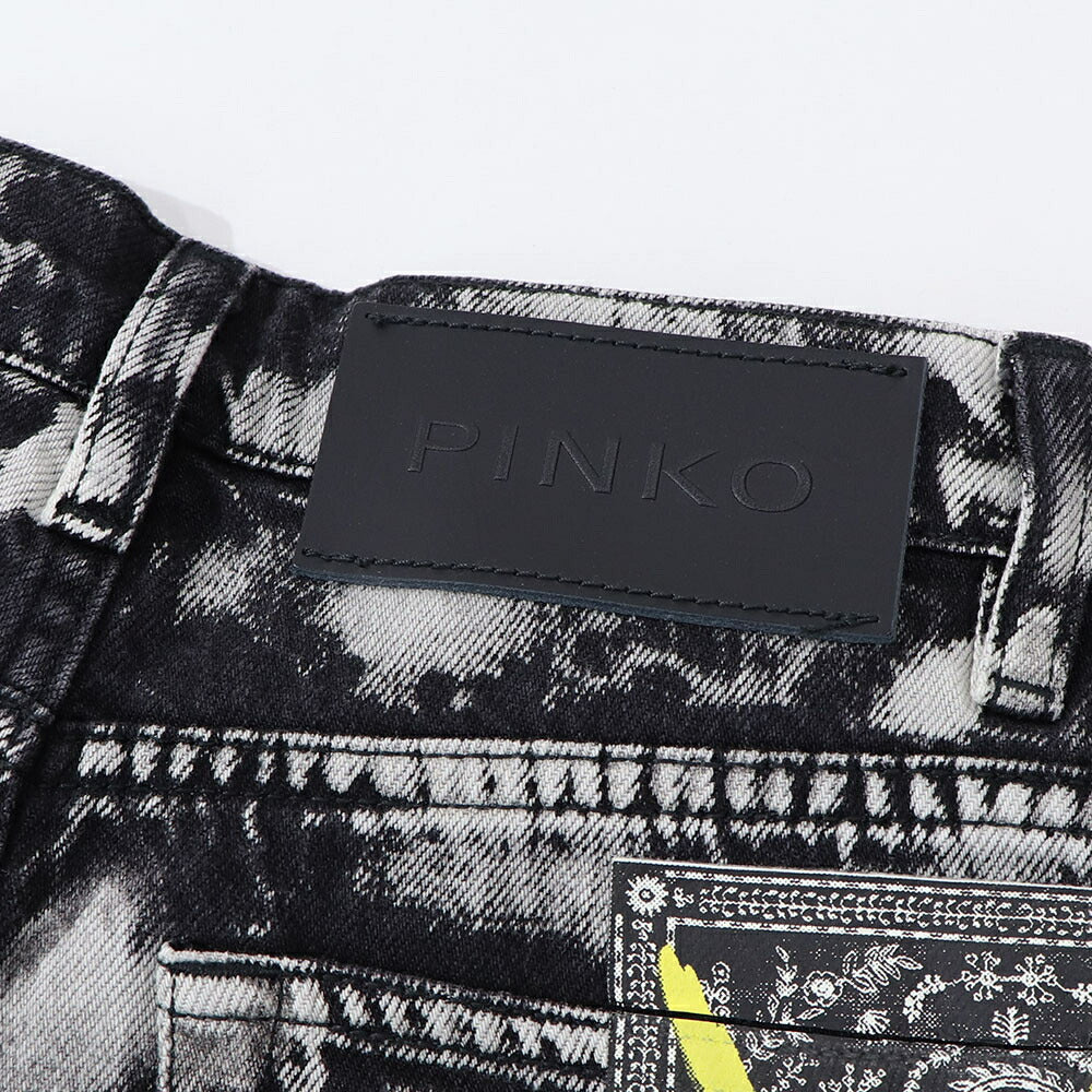 PINKO ショートパンツ ブラック×ホワイト タイダイ柄 南京錠 1Q1031-Y6A8