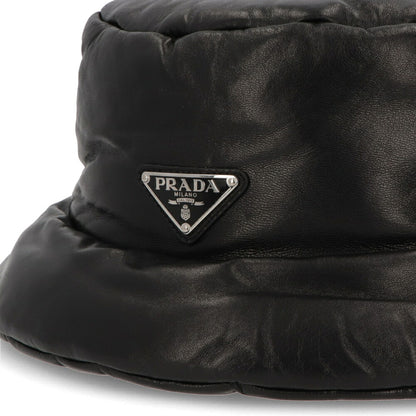 PRADA ブラック ナッパレザー バケットハット ロゴ 1HC248