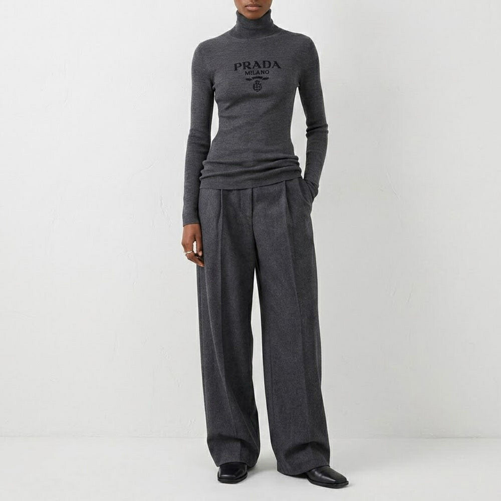 PRADA ニット ブラック タートルネック ロゴ P26445 11C8