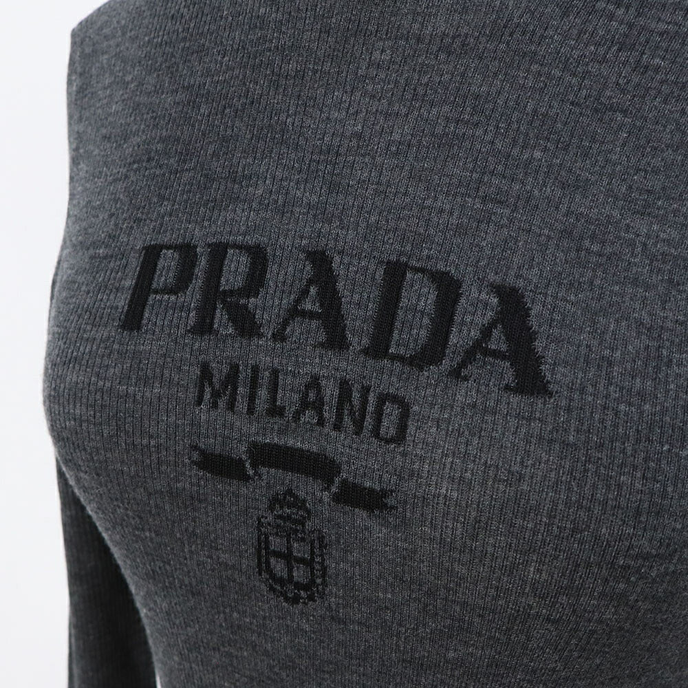 PRADA ニット ブラック タートルネック ロゴ P26445 11C8