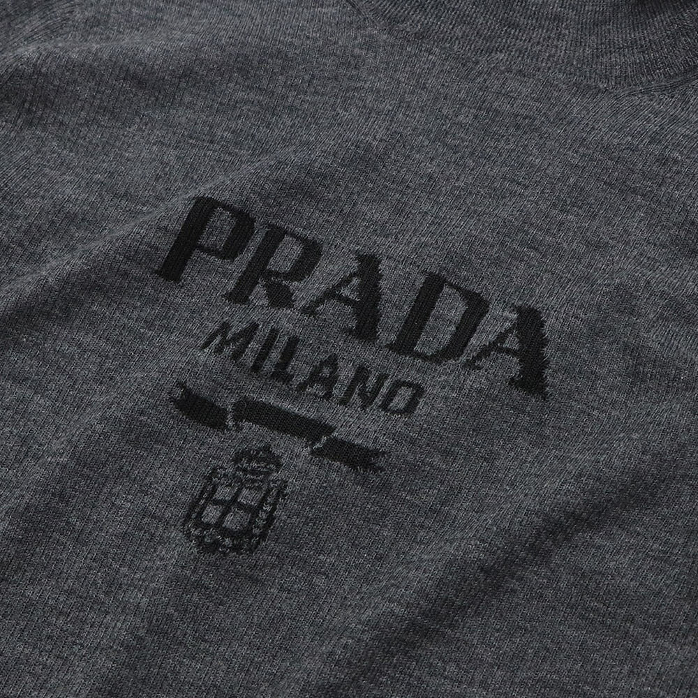 PRADA ニット ブラック タートルネック ロゴ P26445 11C8