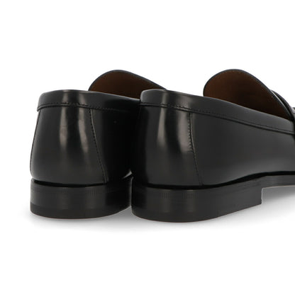 PRADA ローファ ブラック カーフスキン 革靴