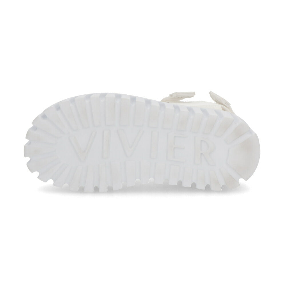 Roger Vivier ロジェ ヴィヴィエ サンダル ホワイト ストラスバックル ストラップ 軽量 ヒールあり RVW70637560T58