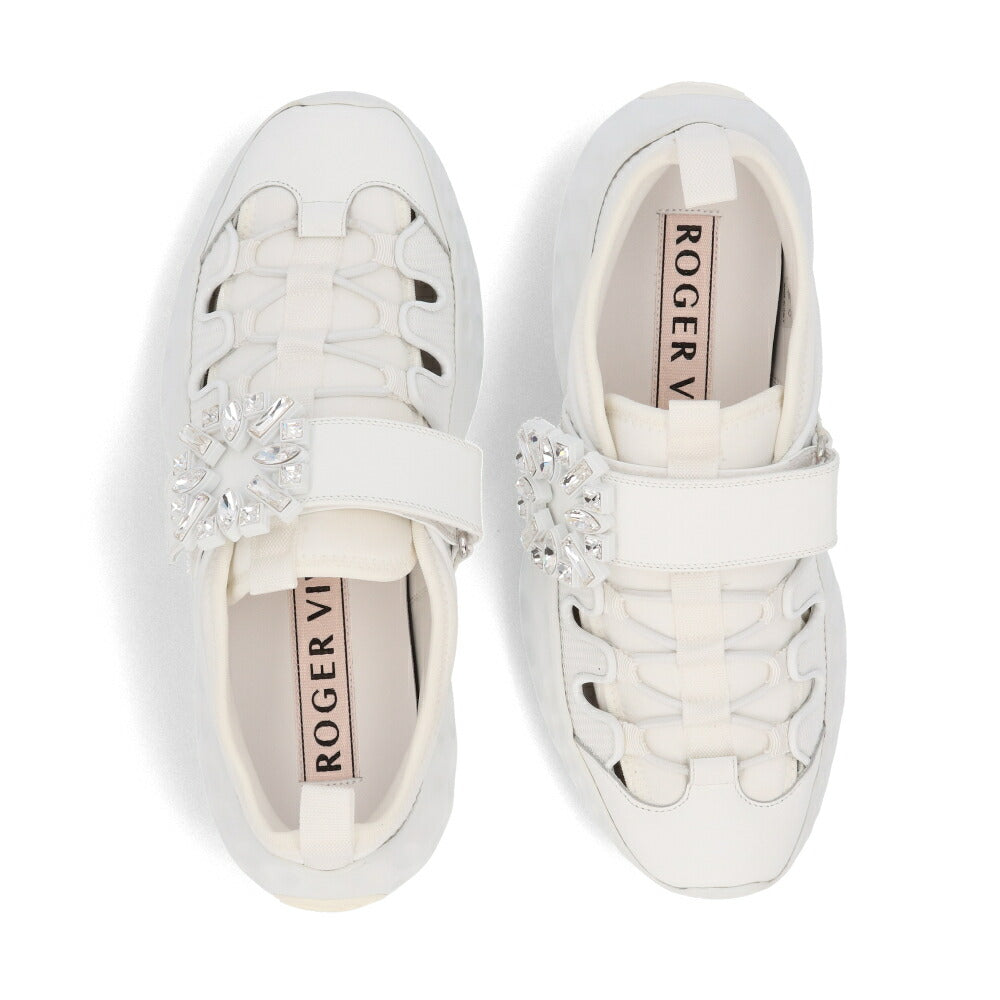 Roger Vivier スニーカー ホワイト トレッキングシューズ ビジューバックル RVW63738940TU4