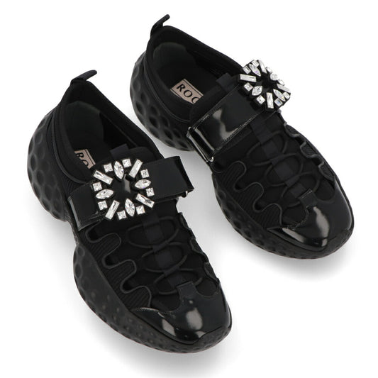 Roger Vivier スニーカー ブラック トレッキングシューズ ビジューバックル RVW63738940TU5