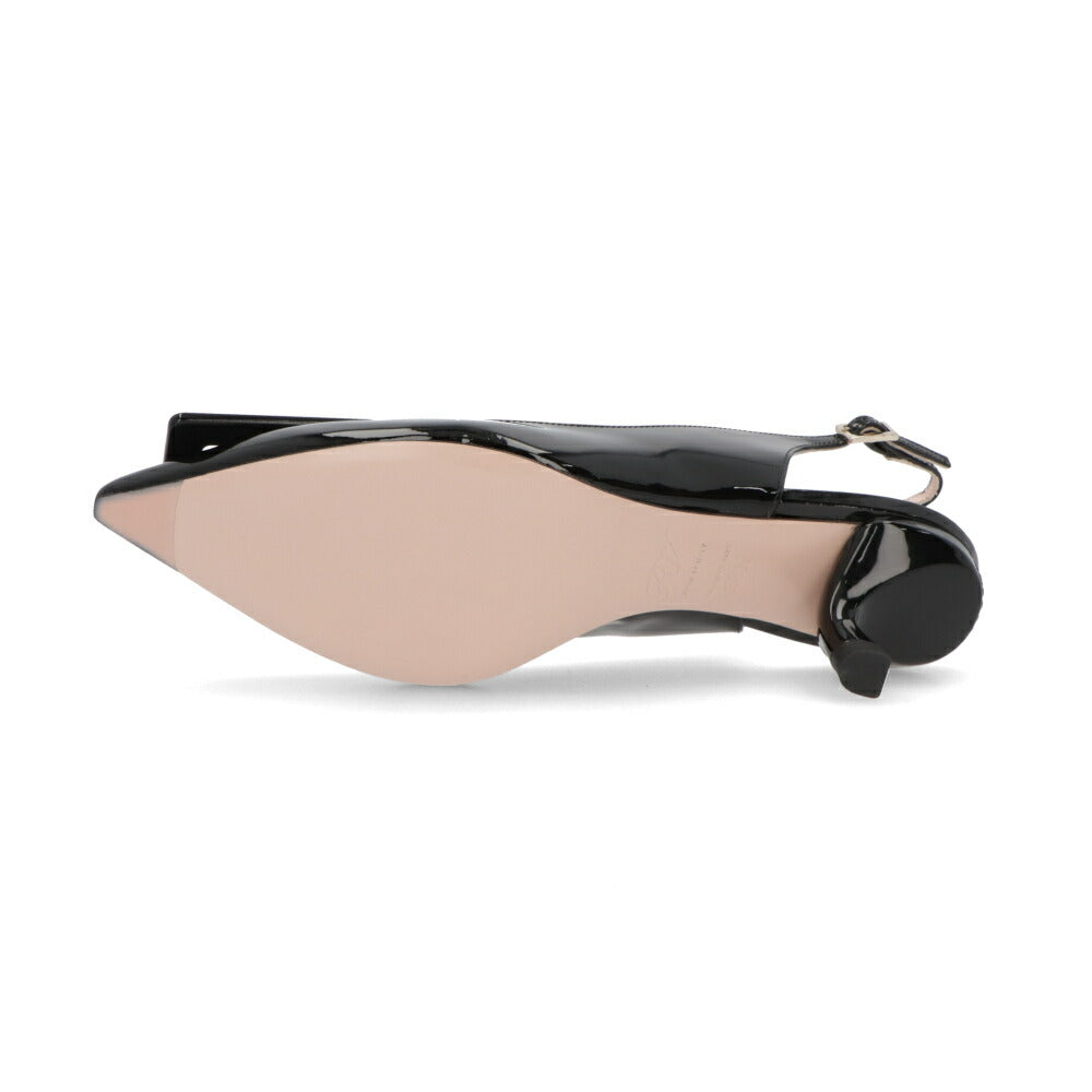 Roger Vivier ロジェ ヴィヴィエ パンプス ブラック クリーム ポインテッドトゥ バックストラップ RVW63831440D1P