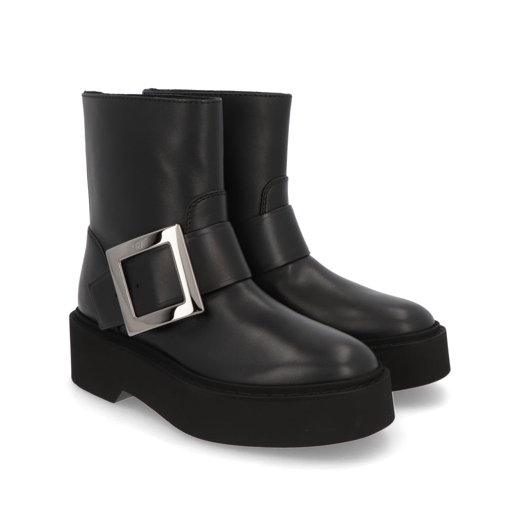 Roger Vivier ブラック ヴィヴ レンジャーズ レザー メタルバックル厚底 靴 ショートブーツ RVW74038980TTQ