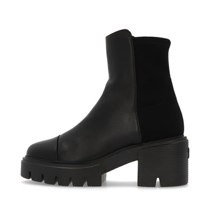 スチュアートワイツマン STUART WEITZMAN シューズ ブーツ レディース 5050 SOHO BOOTIE ブラック レザー 合成繊維 厚底ブーツ 無地 シンプル ロゴ ショートブーツ SC722