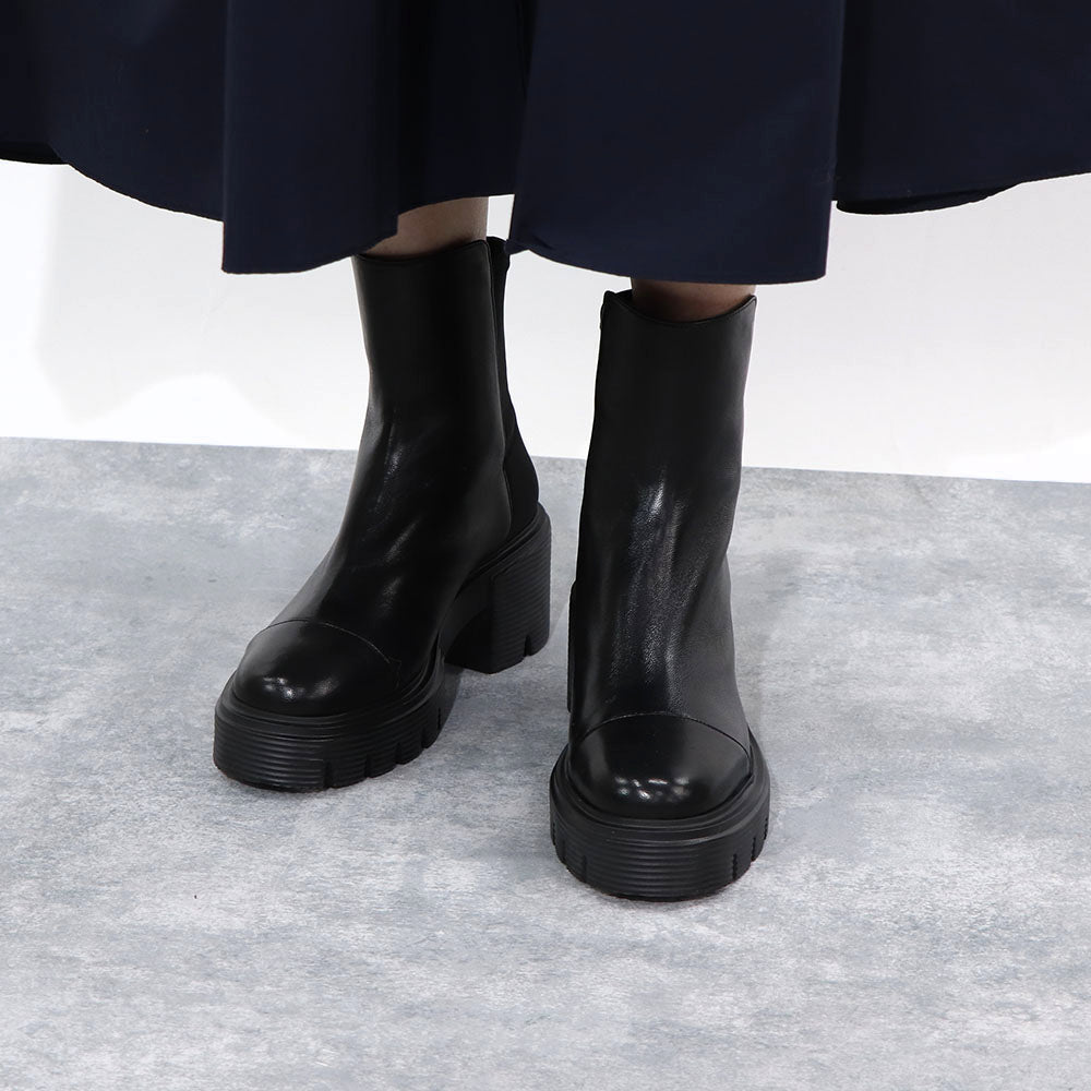 STUART WEITZMAN ショートブーツ 5050 SOHO BOOTIE