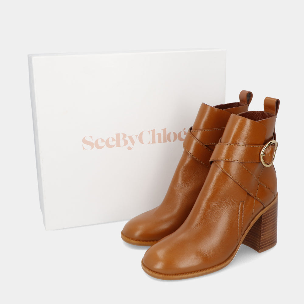 シーバイクロエ SB39160A 13081 533 ブーツ Tan