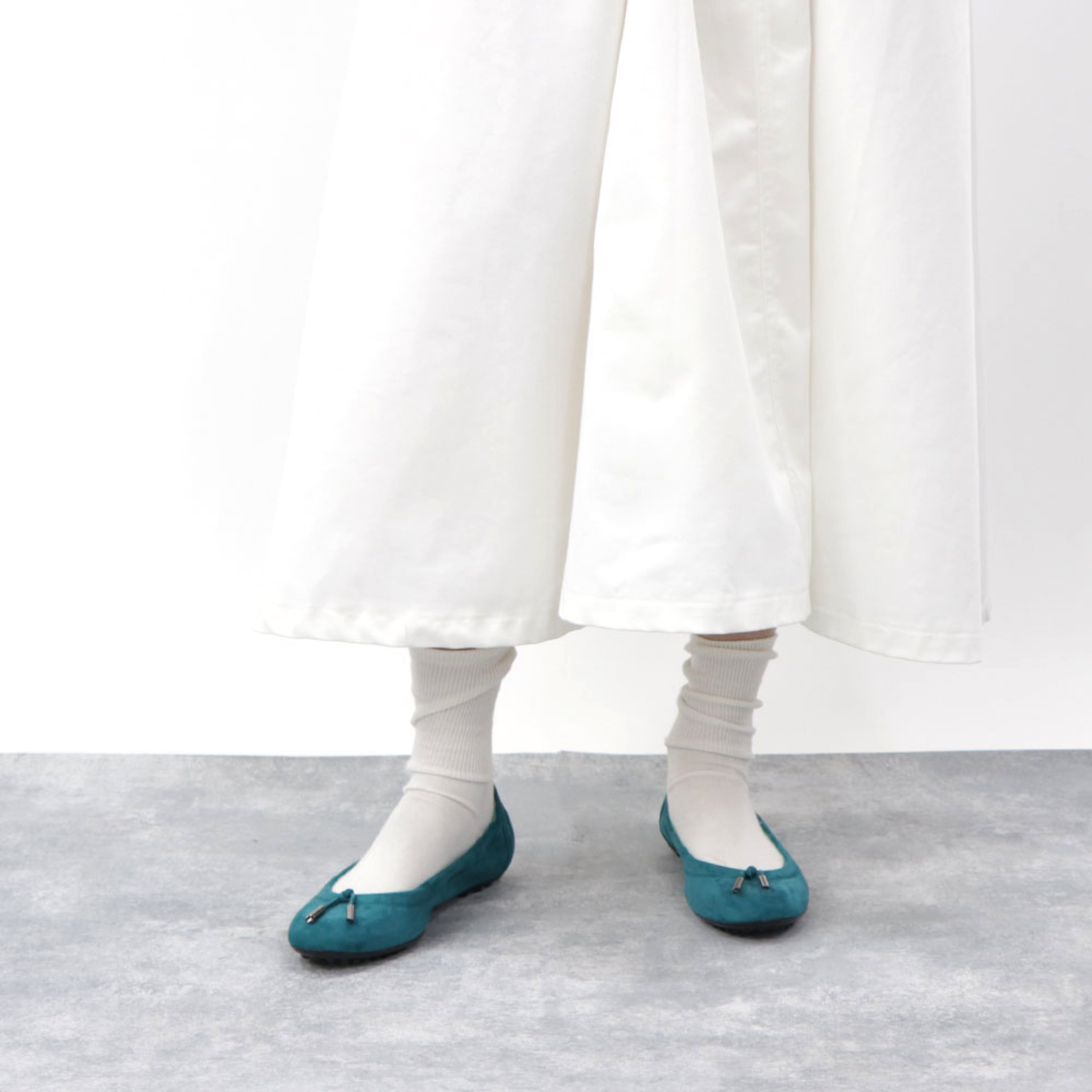 【美品】 TOD'S (トッズ) バレエシューズ フラットシューズ トッズ TOD'S XXW0HI0346Z6W0G601 （G601） -ファッション通販 FASHION