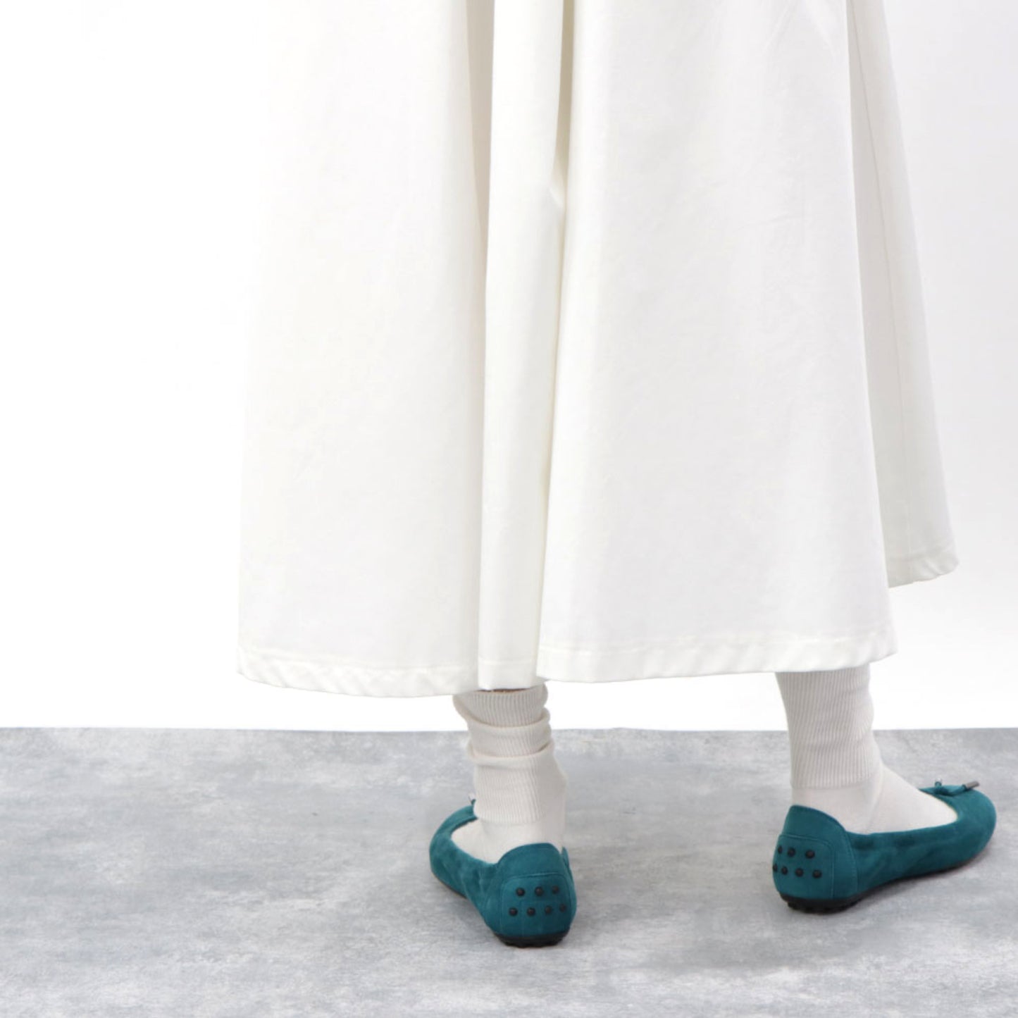 トッズ バレエシューズ XXW0HI0346ZHR0T206 ブルー