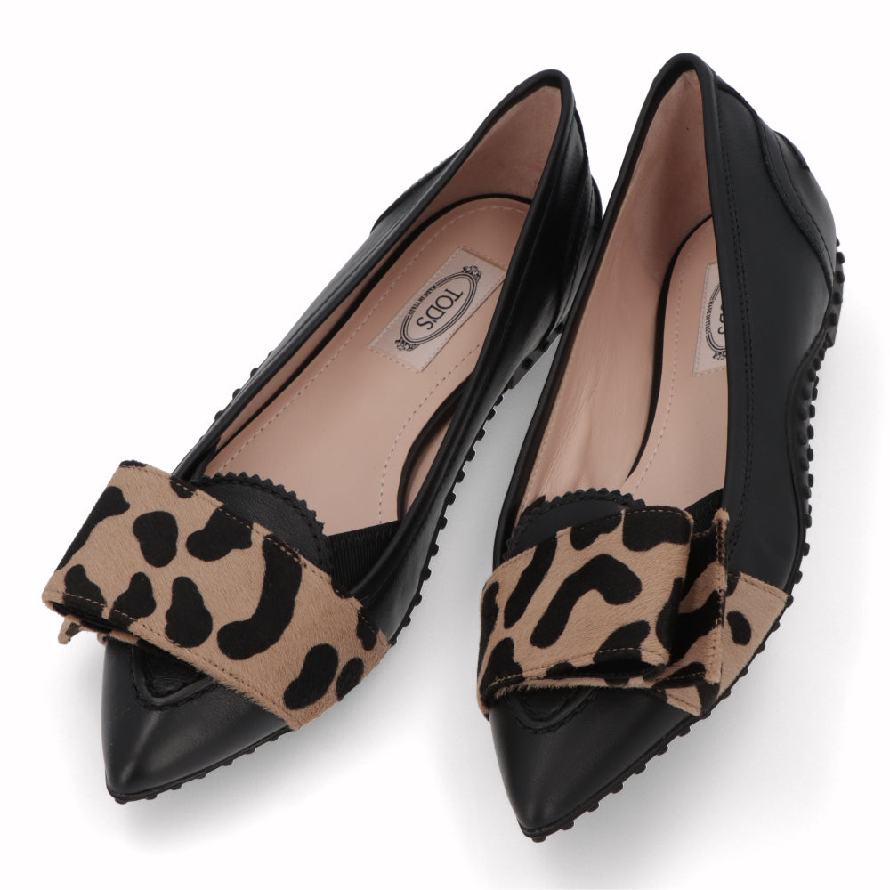 トッズ フラットシューズ XXW58B0BH60M8G3281 レザー