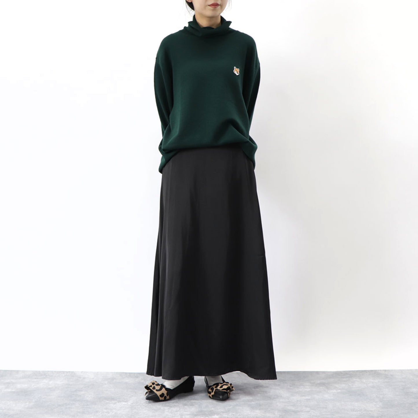 トッズ フラットシューズ XXW58B0BH60M8G3281 レザー