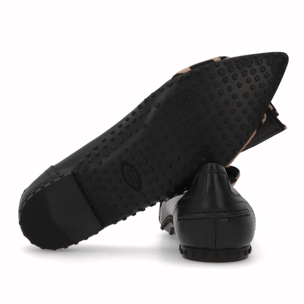 トッズ フラットシューズ XXW58B0BH60M8G3281 レザー