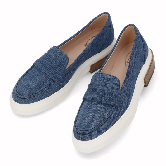 トッズ XXW92B0Y41YJD1U808 ローファー