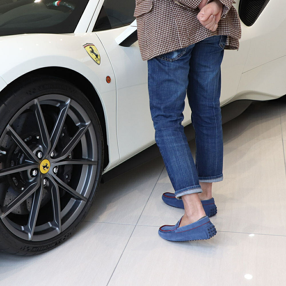 TOD’S ドライビングシューズ ブルー ゴンミーニ フェラーリ