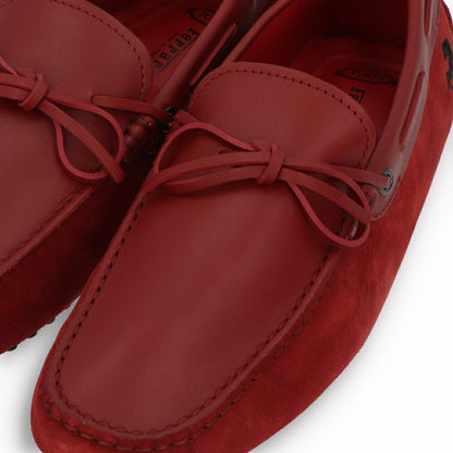 トッズ TOD'S ドライビングシューズ メンズ レザー NEW GOMMINI 122 RICAMO CAVALLINO RQ2 ROSSO ARANC SC レッド レザー スエード ゴンミーニ モカシン フェラーリ ロゴ リボン 刺繍