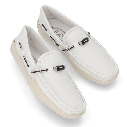 トッズ TODS ローファー メンズ シューズ レザーシューズ ホワイト レザー ゴンミーニ ドライビングシューズ モカシン XXM24C0CW00OIL B001