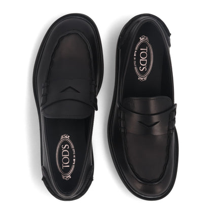 トッズ TOD'S シューズ レザーシューズ メンズ MOCASSINO EXTRALIGHT 92C WoX NERO ブラック レザー モカシン 革靴 本革 ローファー ロゴ シンプル 厚底 レースアップシューズ XXM92C0DS20WOX B999