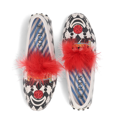 トッズ ローファー XXW00G0V860HXC ドライビングシューズ