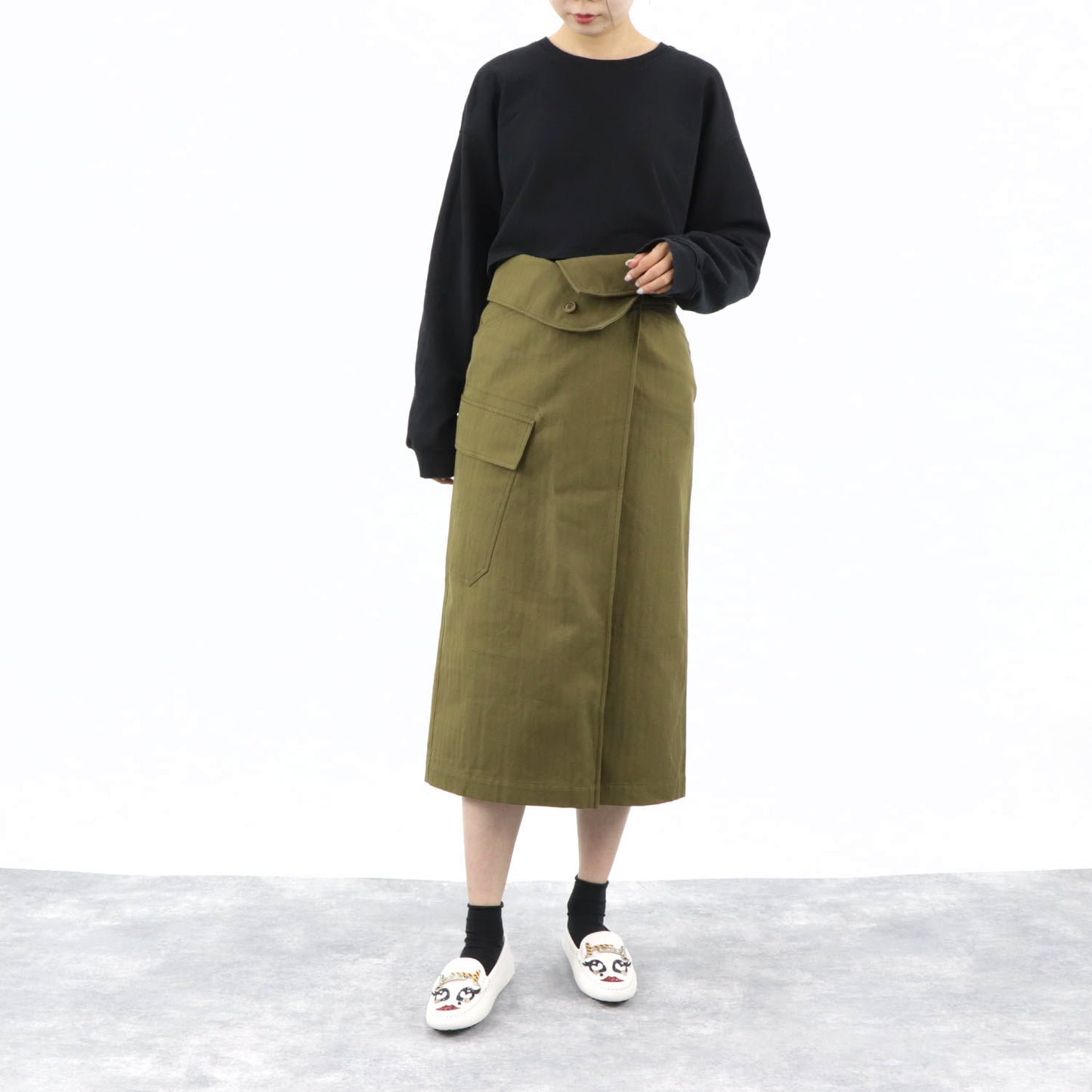 トッズ シューズ レザーシューズ ローファー レディース ホワイト ゴンミーニ モカシン ドライビングシューズ ダブル Tバックル XXW00G0V880HWE
