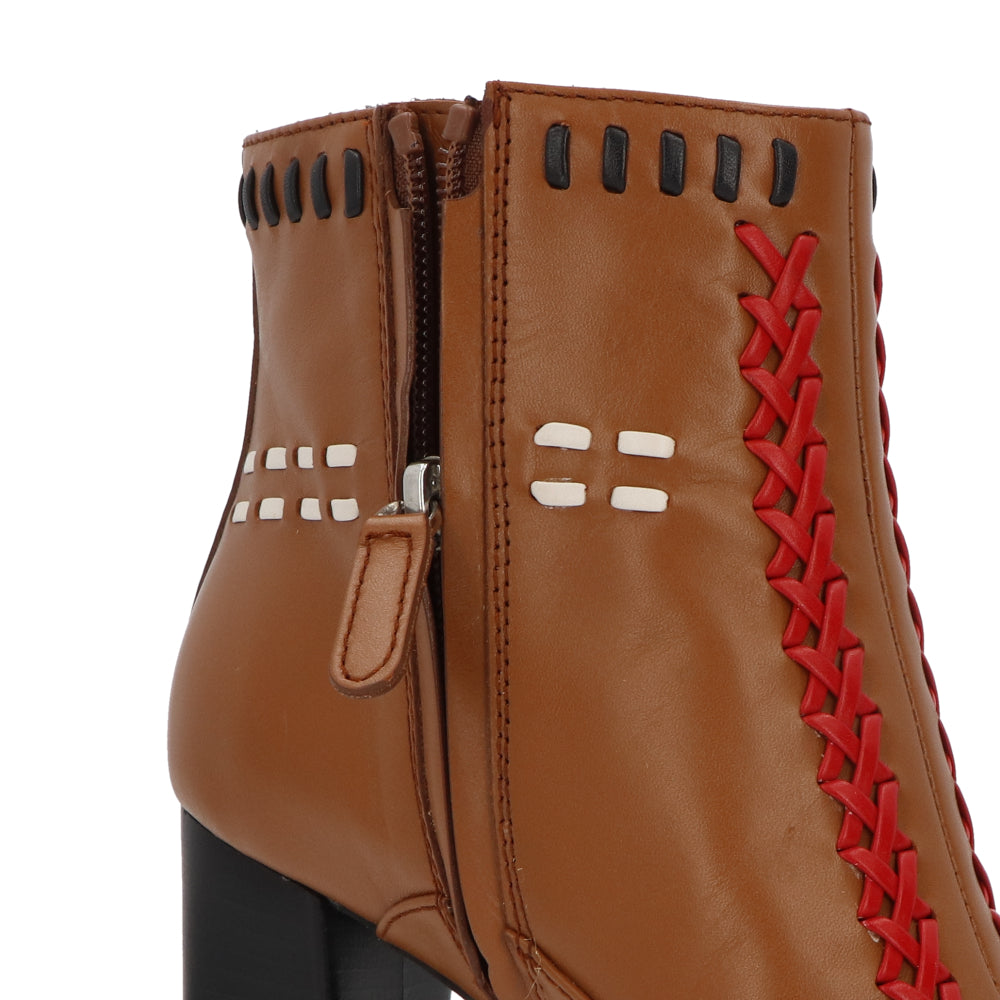 TOD’S ショートブーツ ブラウン ハイヒール ブロックヒール