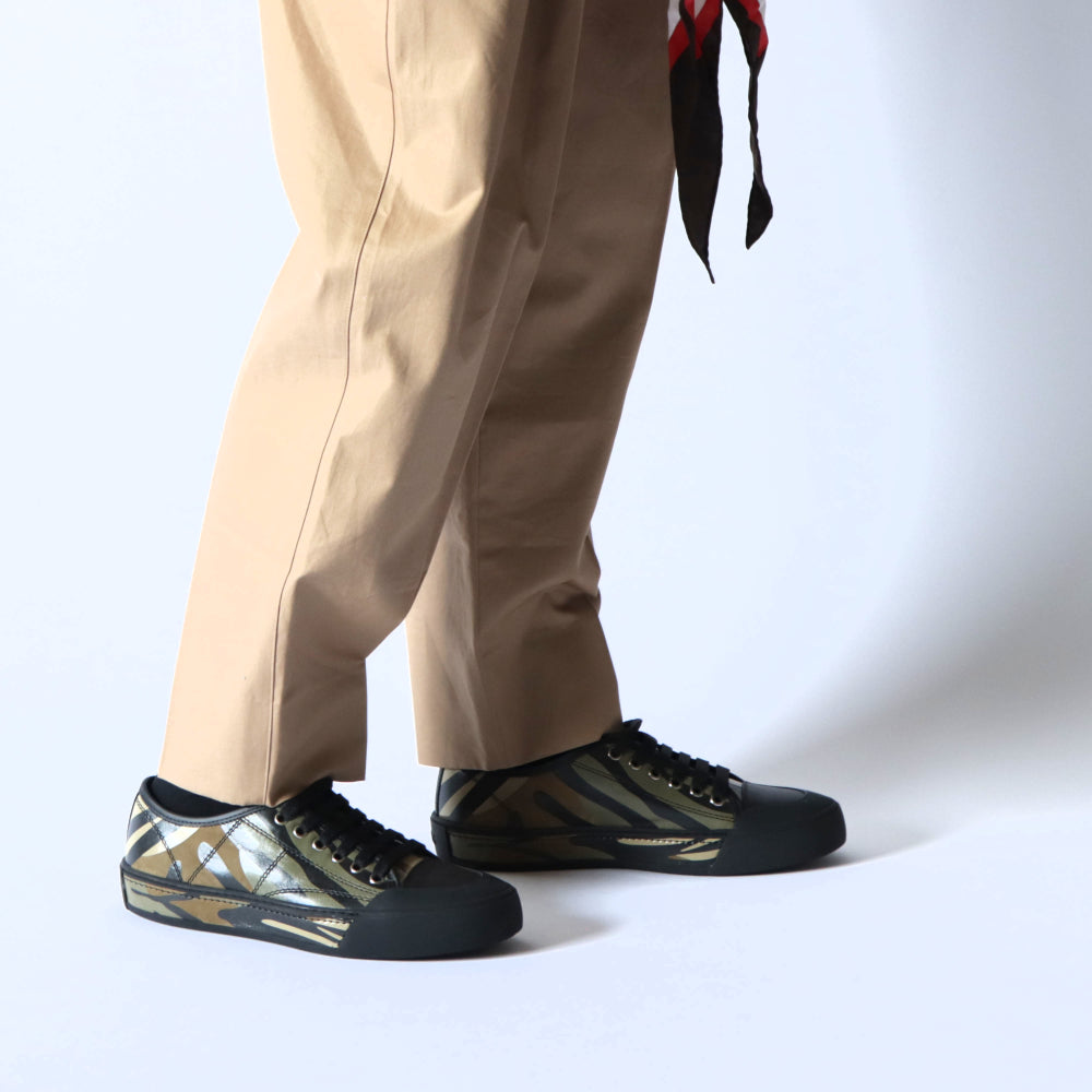TOD’S トッズ スニーカー グリーン系 レザー ローカット カモフラ柄