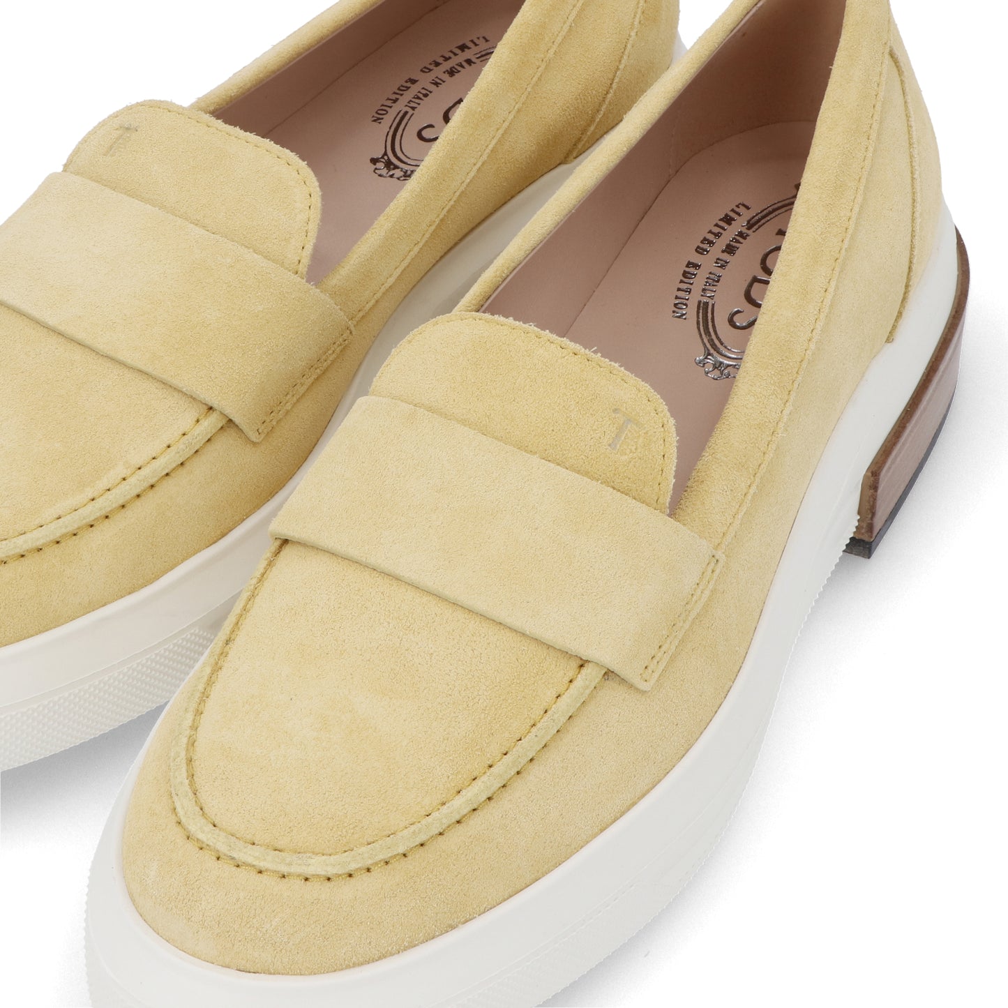 トッズ レザーシューズ ローファー XXW92B0Y410RE0