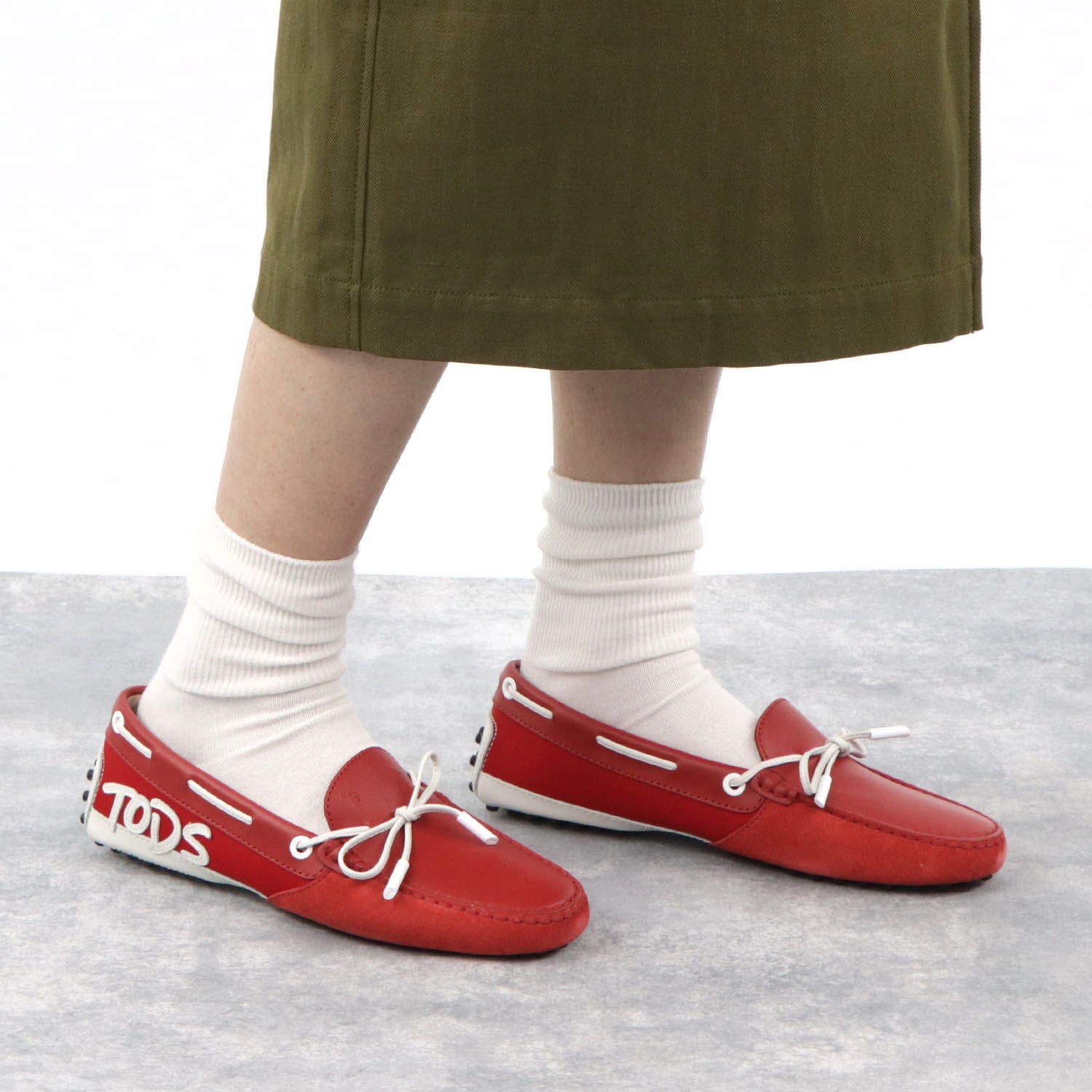 トッズ ドライビングシューズ XXW0FW0X900JAH ゴンミーニ – LE CHIEN