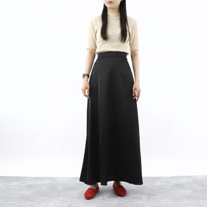 トッズ シューズ パンプス レディース ピンクベージュ レッド スエード ステッチ モカシン ドライビングシューズ ヒールなし XXW24B0AI70HR0