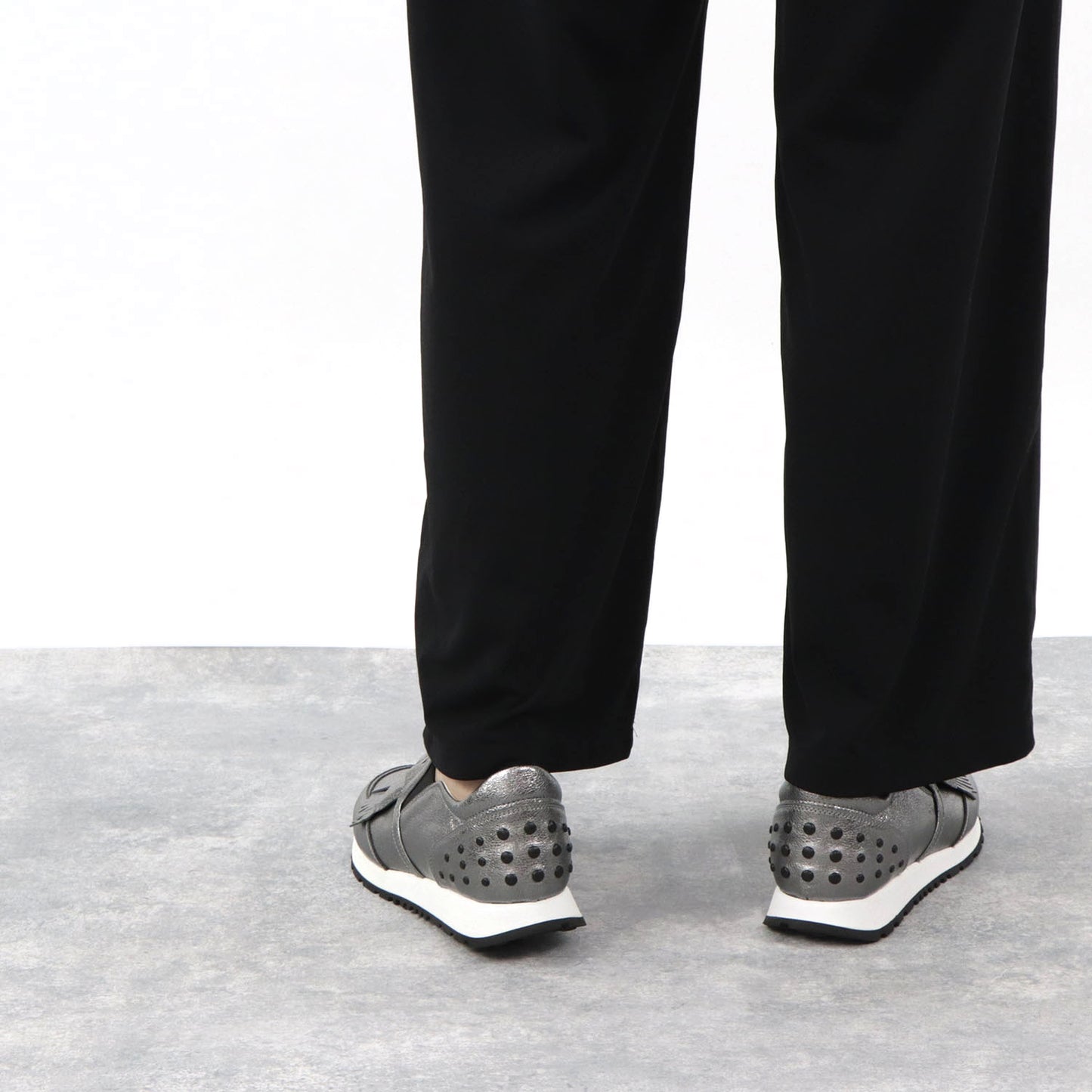 トッズ スニーカー XXW0YO0T29ZMEC スリッポン フリンジ