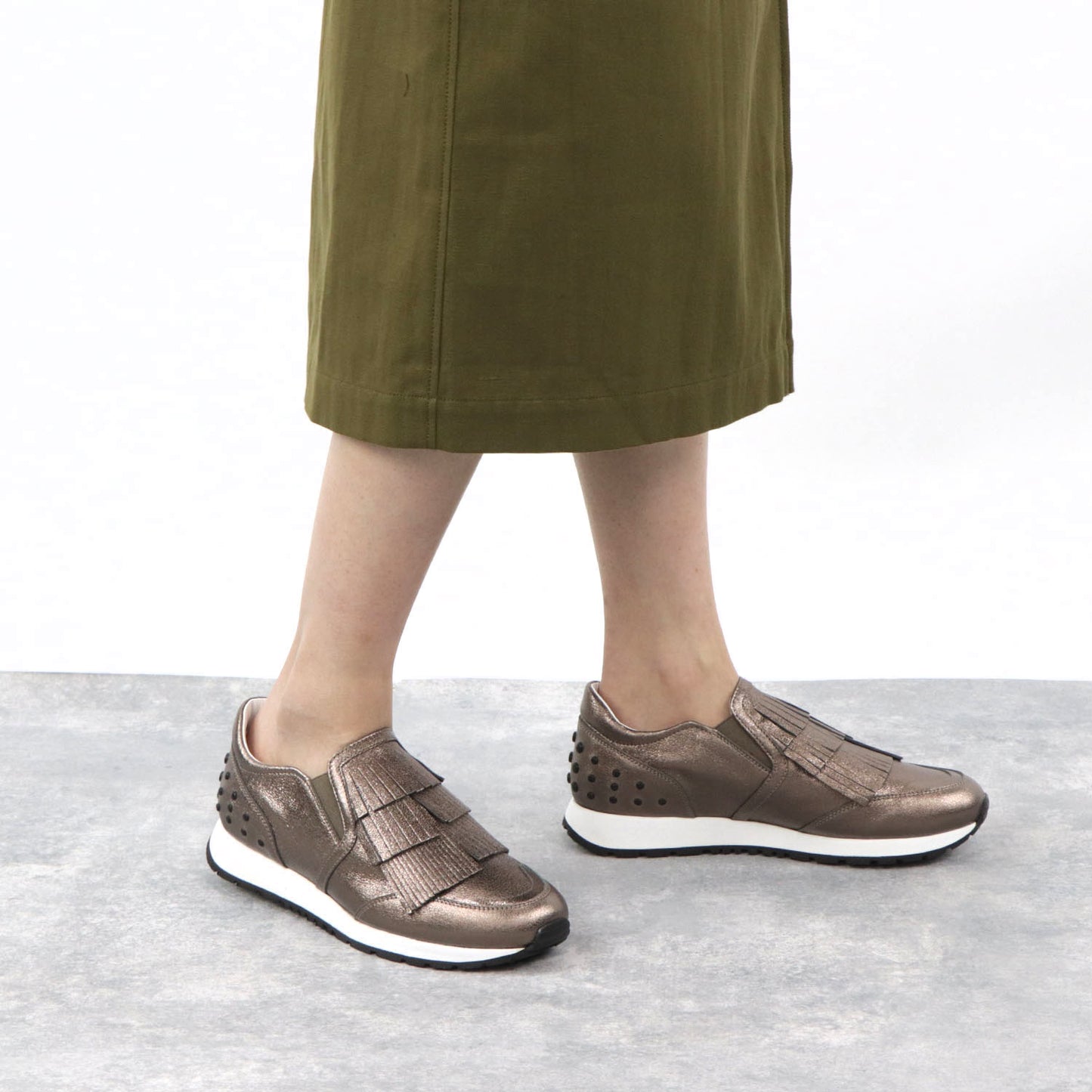 トッズ スニーカー XXW0YO0T29ZMEC スリッポン フリンジ