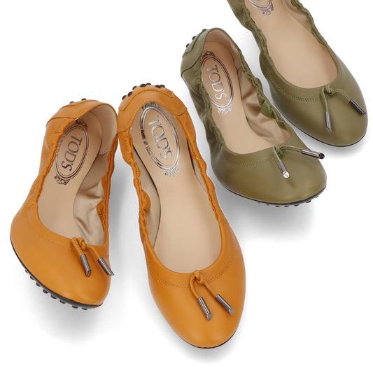 トッズ レザーシューズ XXW0HI0346Z6W0  バレエシューズ