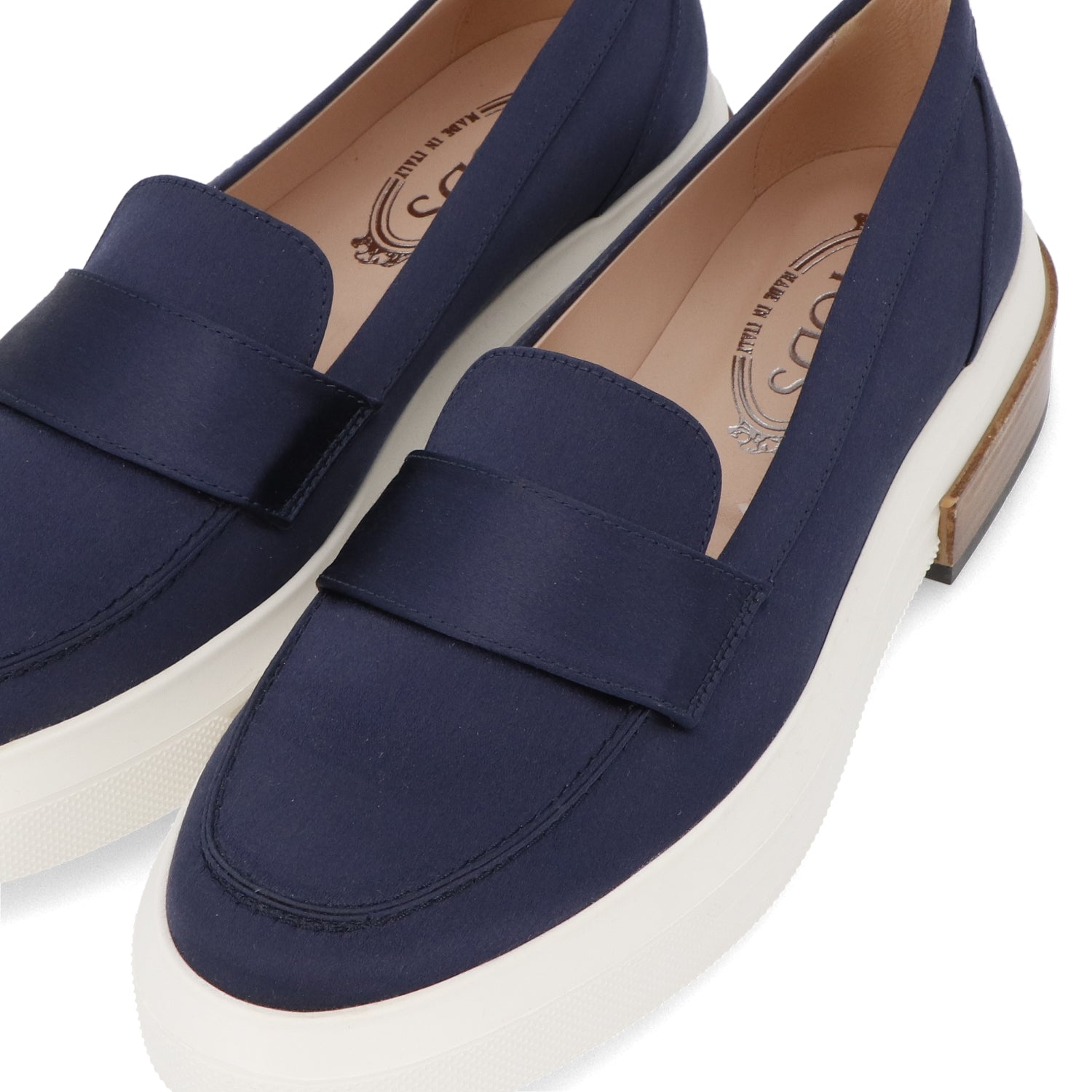 トッズ TOD’S シューズ XXW92B0Y411RS0 ローファー