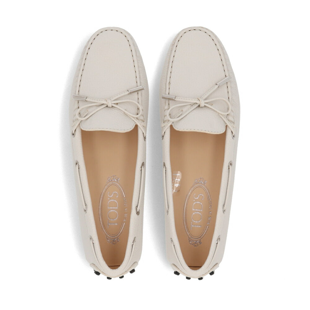 TOD'SCITY GOMMINO  ホワイト モカシン フラットシューズ ドライビングシューズ XXW0FW050305J1