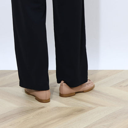 TOD'S ピンクベージュ ロゴ ローファー XXW19K0HC80SOM