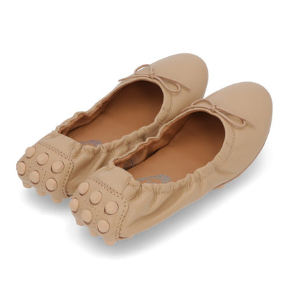 TOD'S ベージュ バレエシューズ リボン XXW76K0HD20SOM