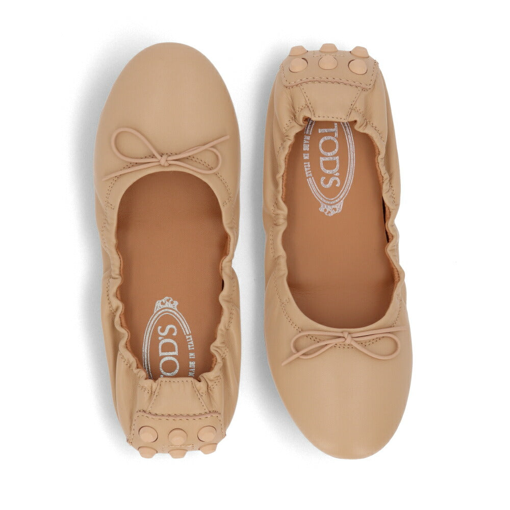 TOD'S ベージュ バレエシューズ リボン XXW76K0HD20SOM